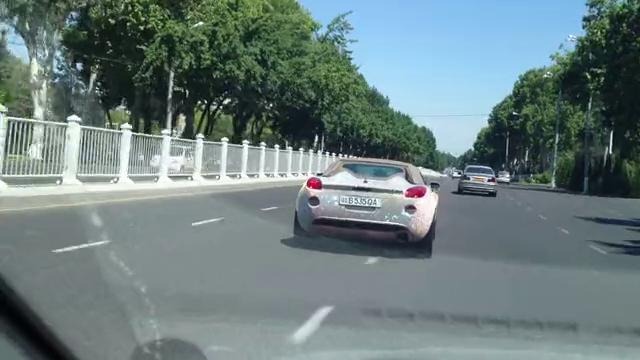 Блестящая тачка