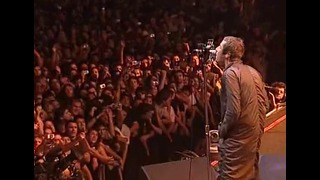 Oasis – Is This The Best Live Version of The Masterplan and Songbird