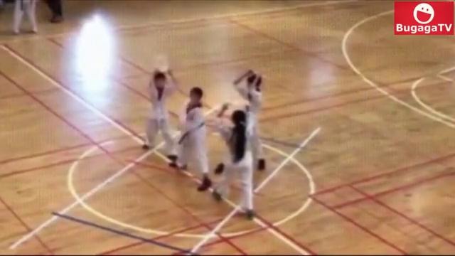 (BugagaTV) Приколы и Фейлы 2017 Сентябрь / Wins & Fails September 2017 (Part 4)