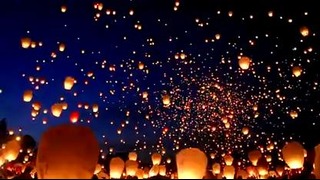 Невероятная красота, 8000 воздушных фонариков запускают в небо