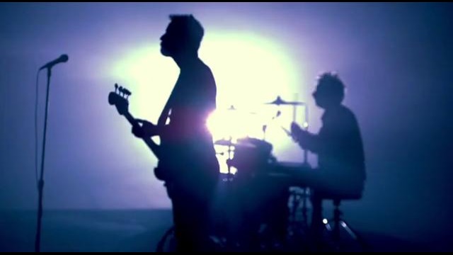 MUSE – Neutron Star Collision (Love Is Forever) OFFICIAL VIDEO