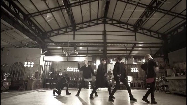KNK – U (Performance Video)