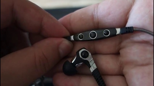 Обзор наушников Denon AH C400