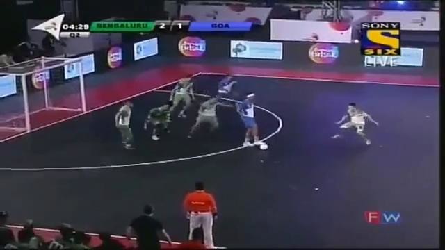 Ronaldinho vs Bengaluru 2016 (Indian Futsal Premier League)