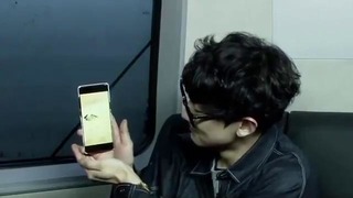 Чанёль показывает видео Кая с Дубая [EXO]