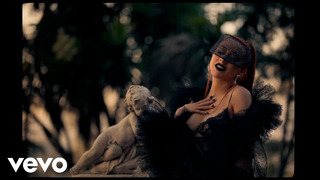 Christina Aguilera – Somos Nada (Official Video)