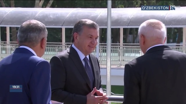 Prezident Shavkat Mirziyoyev yangi ko‘prikni ochib berdi (10.08.2018)