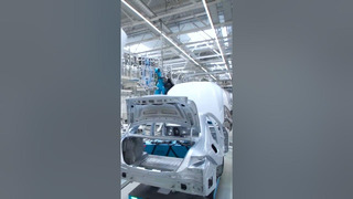 Mercedes-Benz S-Class production line