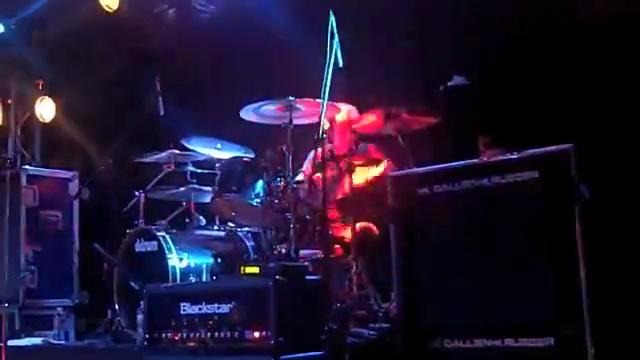 Filter-So I Quit with me Rob Urbani on drums