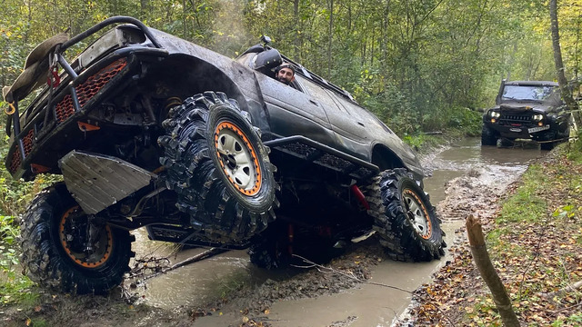 OffroadSPB. Диагоналка уровень босс! Жига 300 сил, Бека TLC80 на Laplander и другие)