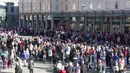 Ylvis – The Fox Flashmob Bergen, Norway