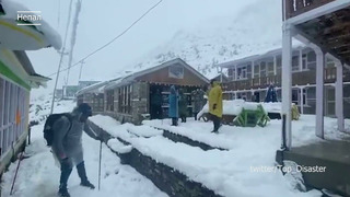 Исторический снегопад в Непале. Страну завалило снегом. Наводнение в столице Индонезии Джакарте