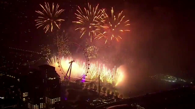 New Year’s 2020 London Eye dazzles as England welcomes 2020