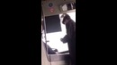 В Ташкенте водитель и кондуктор выгнали пенсионерку из автобуса