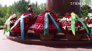 Памятник Исламу Каримову открыт в Ташкенте