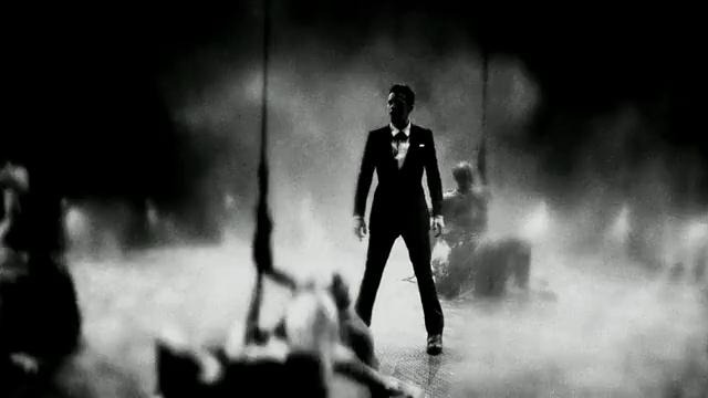 Brandon Flowers – Only The Young (The Killers)