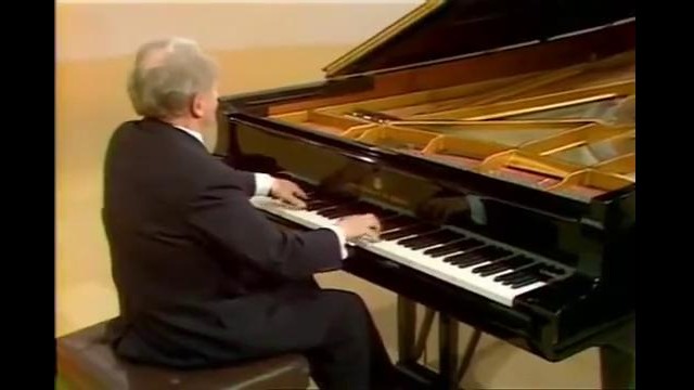 Вильгельм Кемпф играет Бетховена Лунную сонату 3