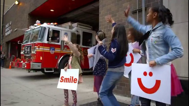 Sia – You are never fully dressed without a smile (2014 film version)