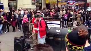 Reeps One – Incredible Human Beat Box on Leicester Square