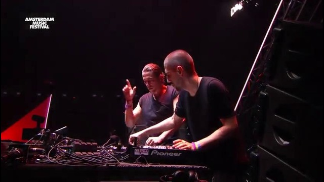 Dimitri Vegas & Like Mike @ Amsterdam Music Festival (18.10.2014)