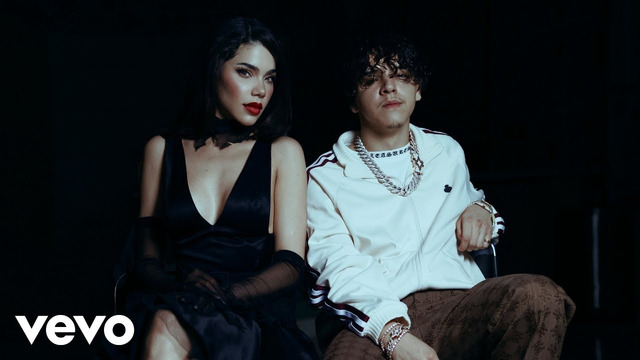 Kenia Os, Xavi – Malas Mañas (Video Oficial)