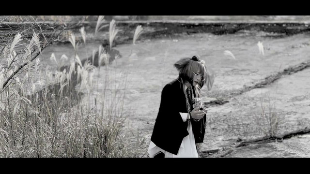 Umbrella – solitude (Official Music Video 2023)