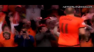 Arjen Robben vs Cristiano Ronaldo • Best Skills, Goals & Highlights
