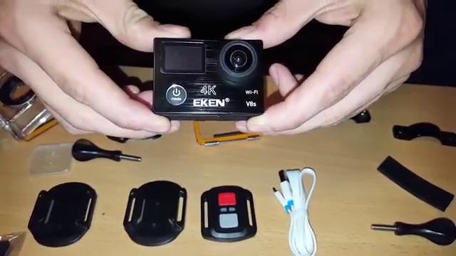 Распаковка экшн камеры Eken V8S (на английском языке)