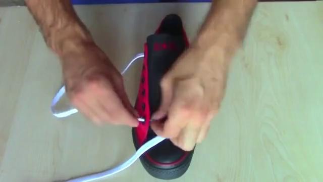 5 способов красиво завязать шнурки