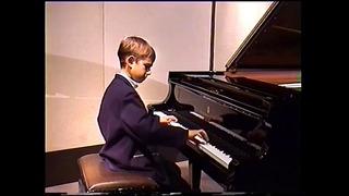 Zedd 9 years old Playing the Piano
