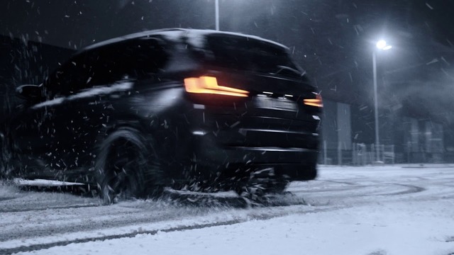 750 HP Bmw X5M In Snow