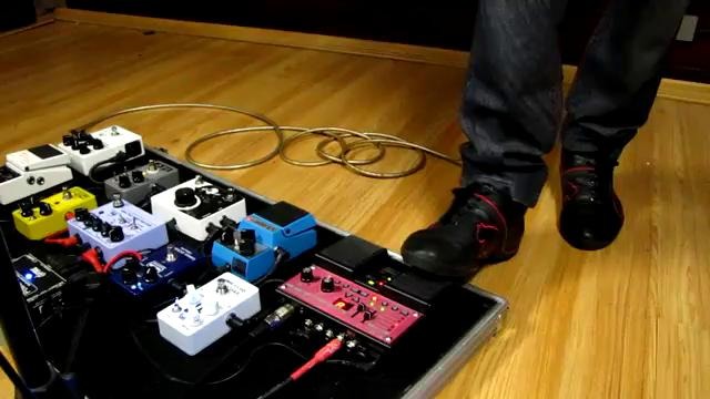 BOSS Brasil Loop Contest 2012 Doug Alexis – SKY