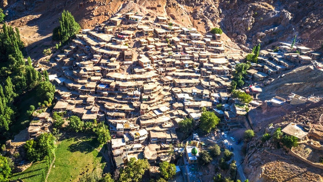 Жизнь в горной деревне Ирана, которая не изменилась за 600 лет. Сар Ага Сейед