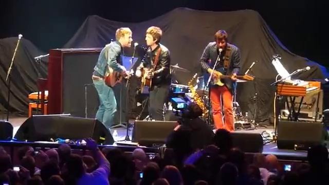 Blur, Oasis, The Jam – Tender (Royal Albert Hall) 23,03,13г