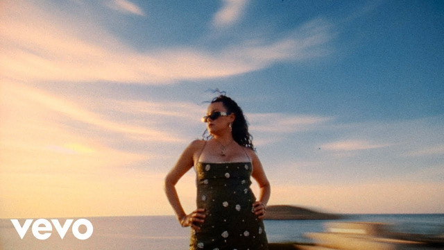 Calvin Harris, Clementine Douglas – Blessings (Official Video)