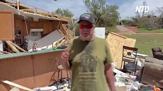 «Жену засасывал торнадо»: жители Оклахомы приходят в себя после бедствия