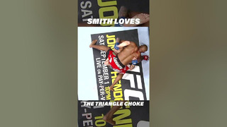 Anthony Smith LOVES the Triangle Choke