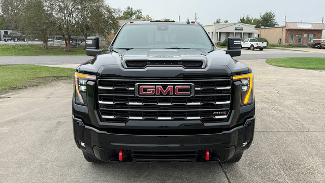 2025 GMC Sierra AT4 HD 2500 – Interior, Exterior & Full Details