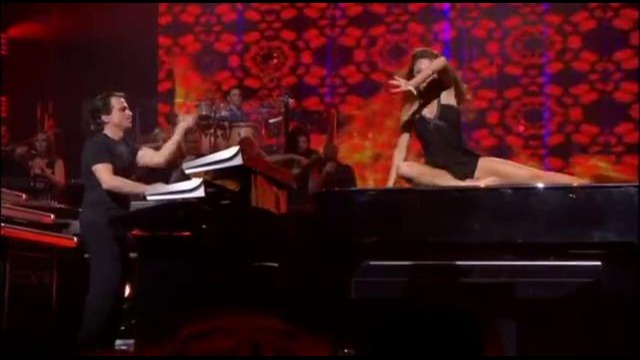Yanni – Our Days (Live)