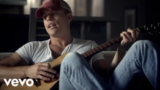 Dustin Lynch – Where It’s At (Official Music Video)
