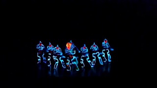 Amazing Tron Dance performed by Wrecking Orchestra (Better Quality)