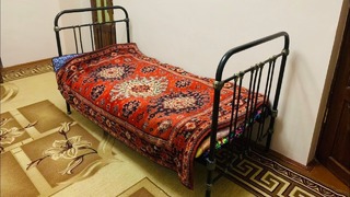 Узбекистан. Кровать Алишера Усманова. Самаркандские Лепешки. Черешневый сад