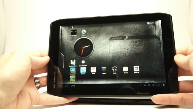 Motorola Xyboard 8.2 (review)