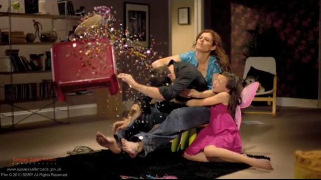 Супер реклама – Объятия жизни