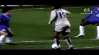 Legendary Football Battles Ep.1 – Lionel Messi vs Ronaldinho
