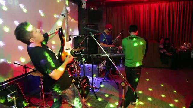 Shuxrat HaliLove – "Man Chakaman" (Al Vakil Cover)