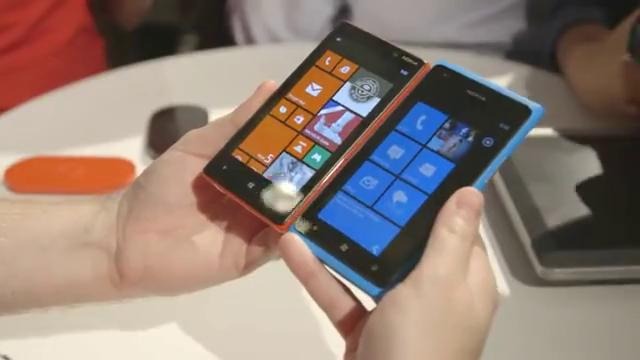 Nokia Lumia 820 hands-on demo
