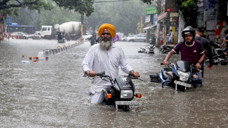 В Индии начались наводнения