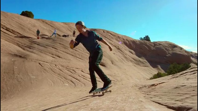 Skateboarding on Mars! With Shonduras in 4K