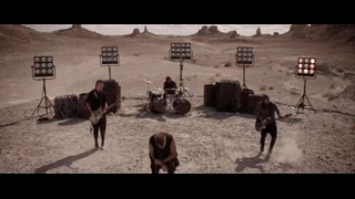 Papa Roach – Face Everything And Rise (Official Video 2014!)